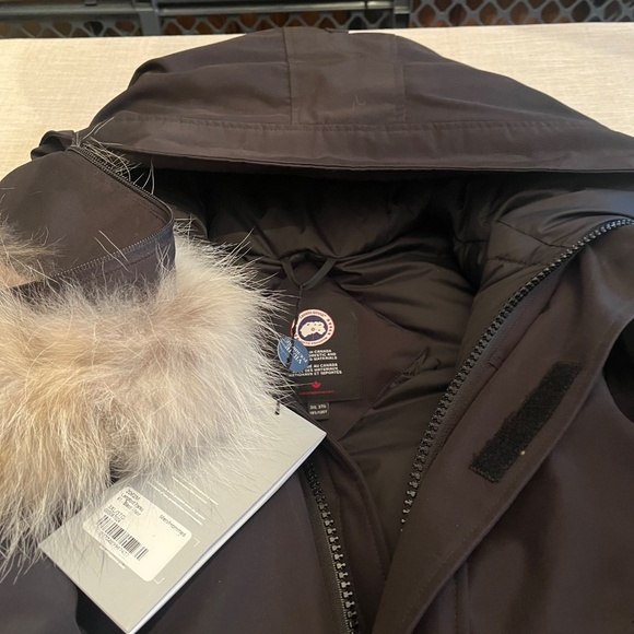 Canada Goose Langford Parka - Picture 3 of 7